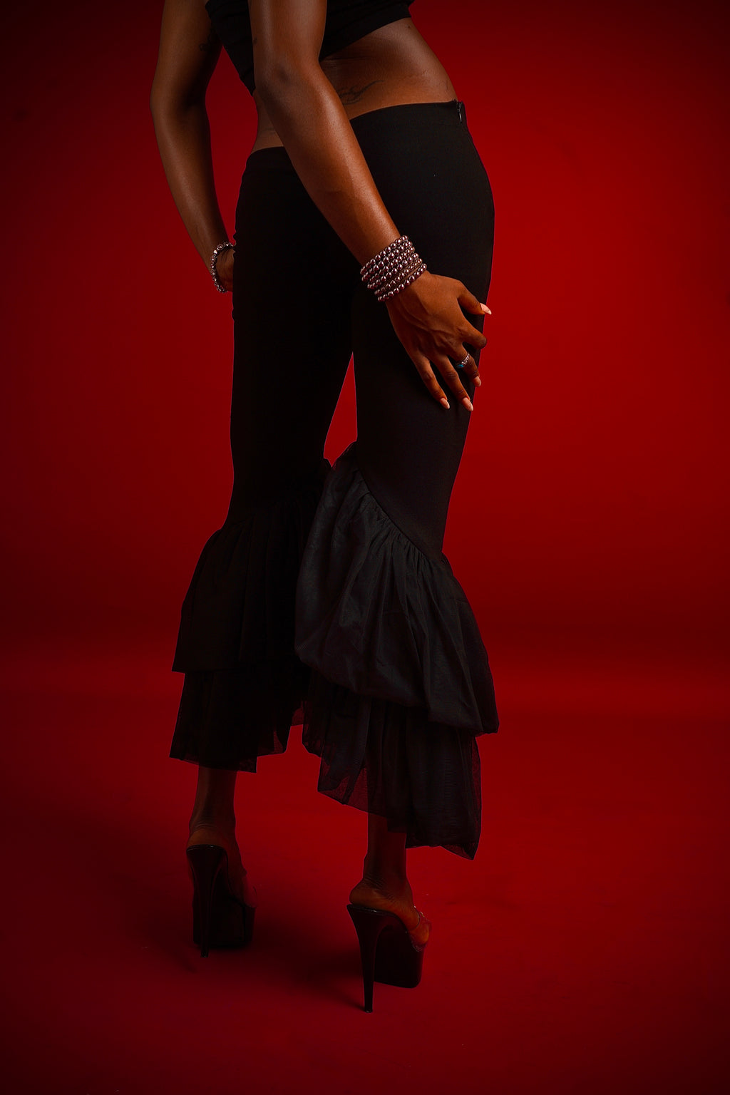 V FLARE TROUSER