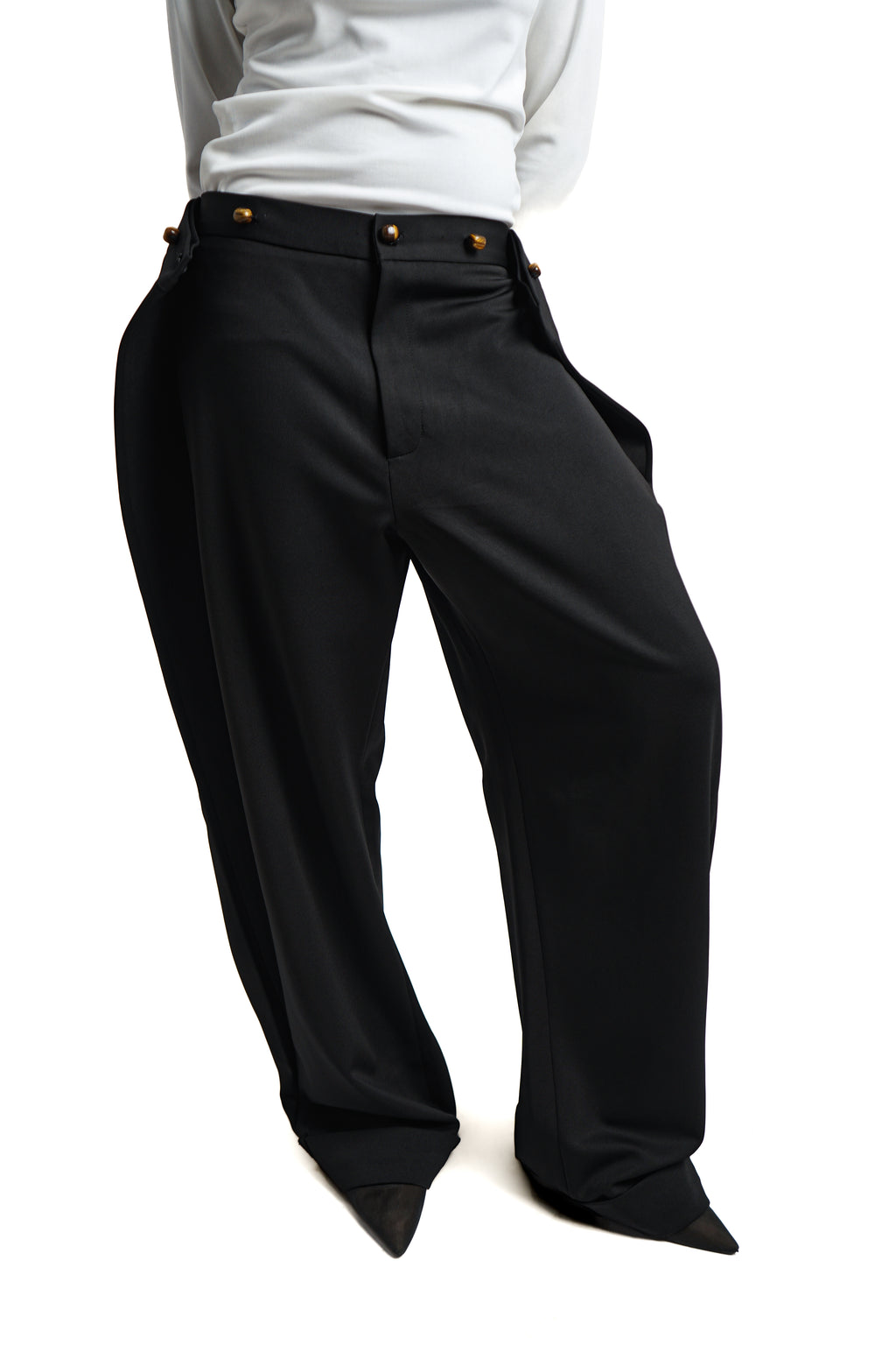V TROUSER